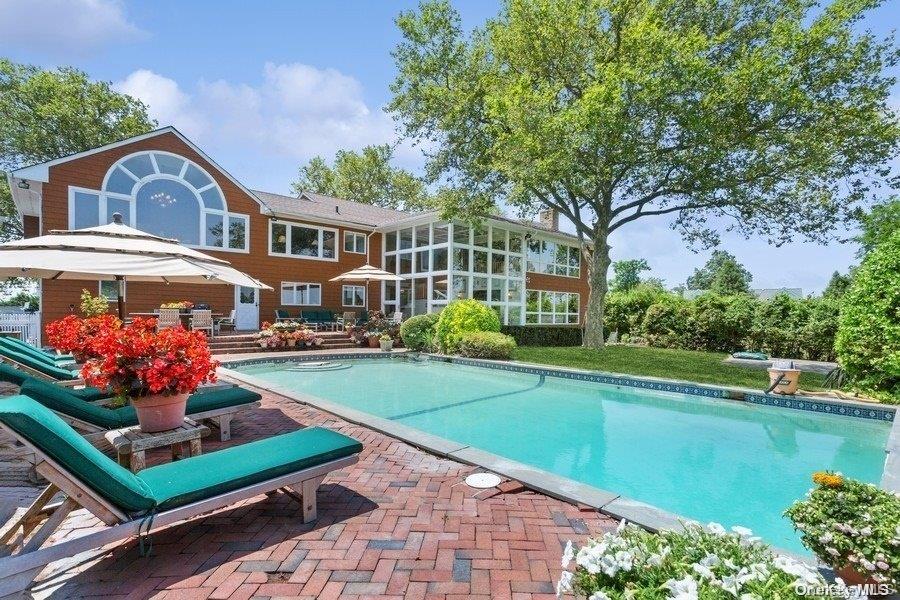 30 Thixton Drive – For Sale