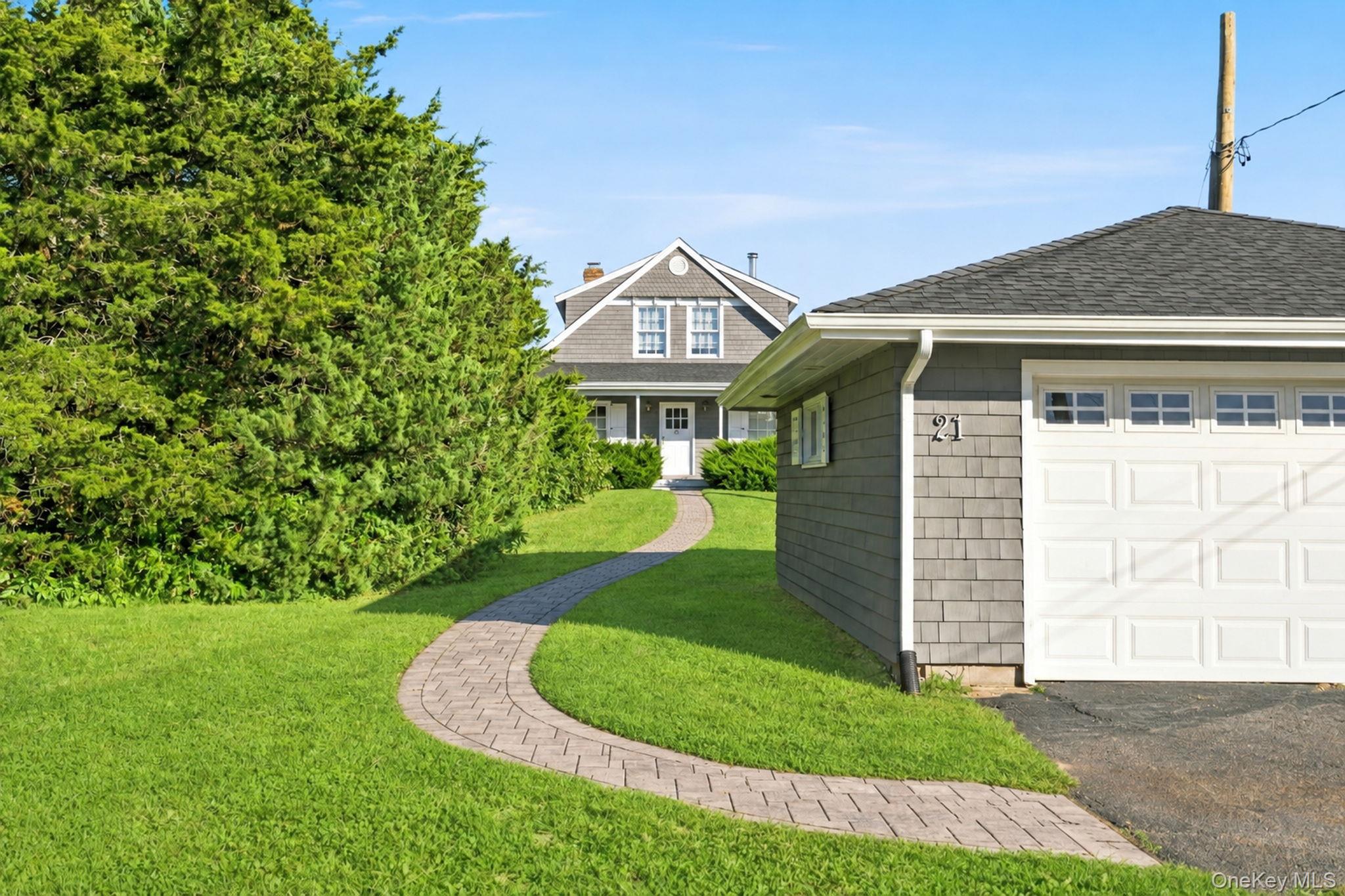 21 Bayside Avenue – For Rent photo 2