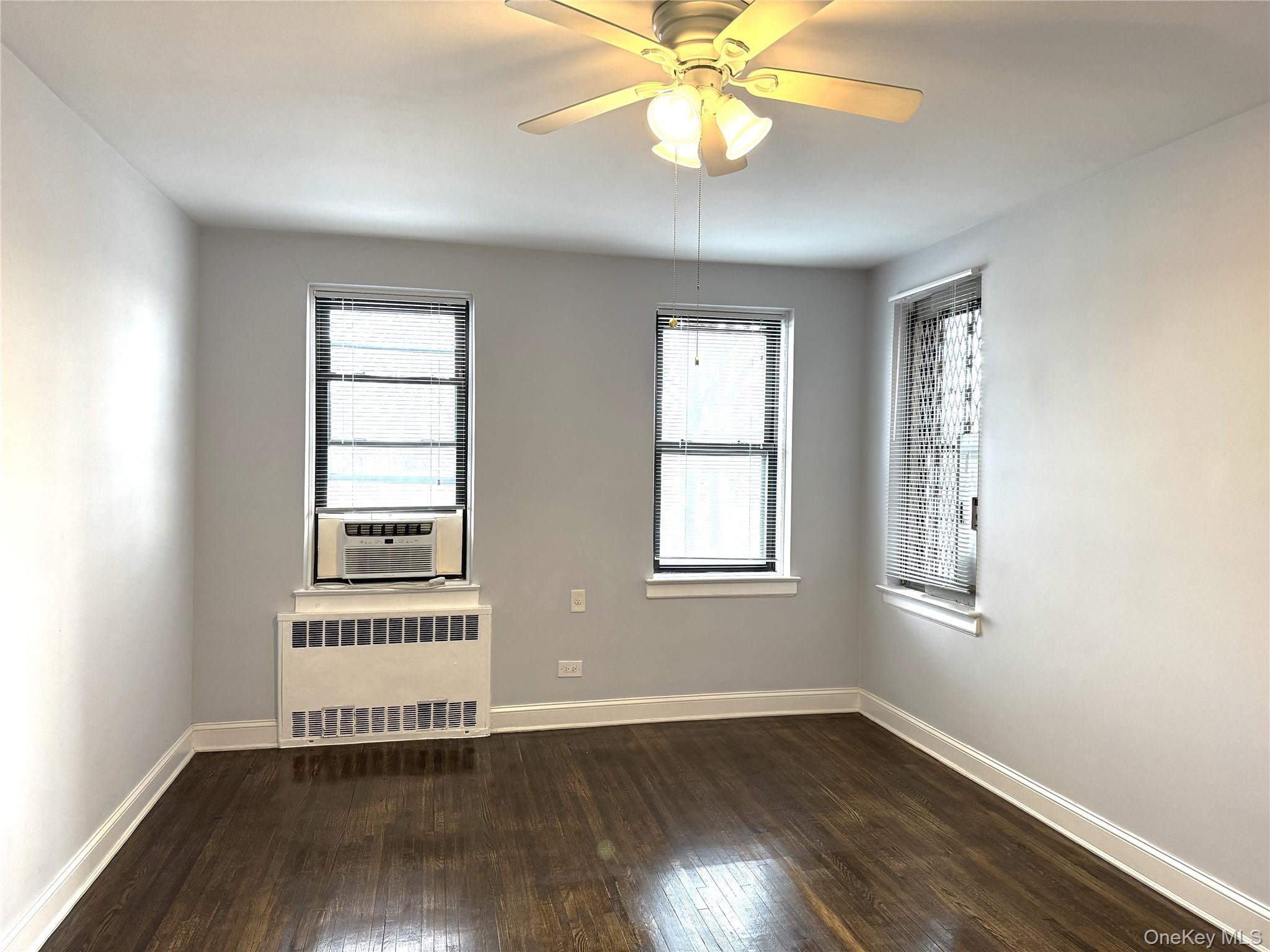 143-50 Hoover Ave, Unit 204 photo 13