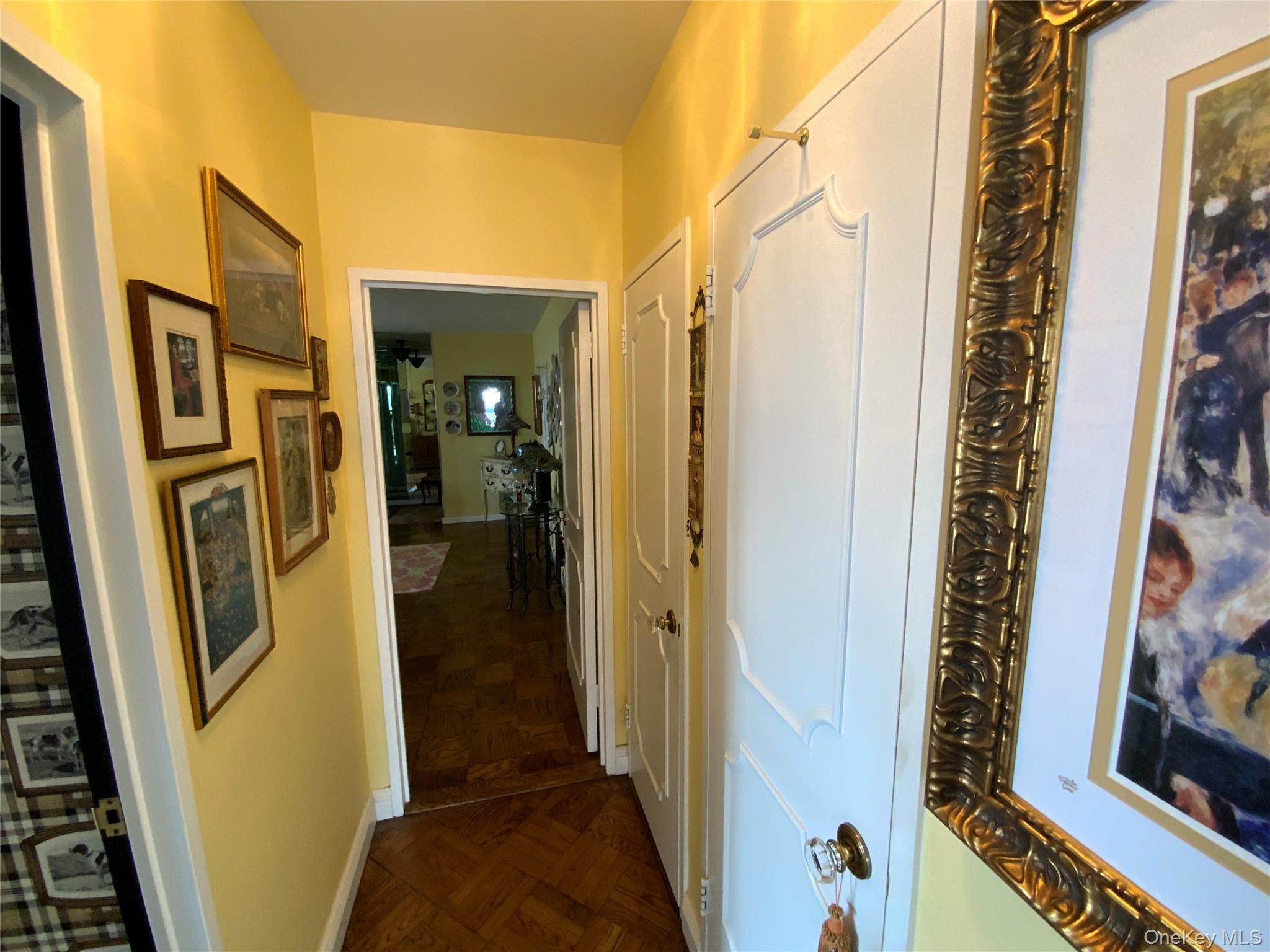 27110 Grand Central Parkway, Unit 33D photo 12