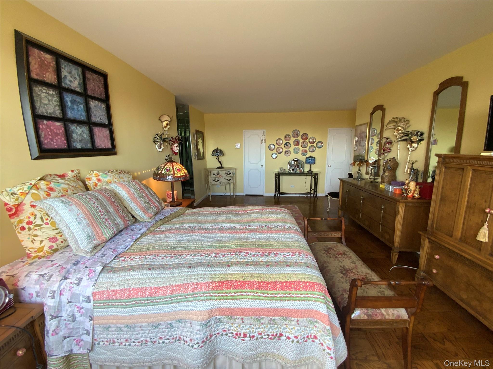 27110 Grand Central Parkway, Unit 33D photo 17