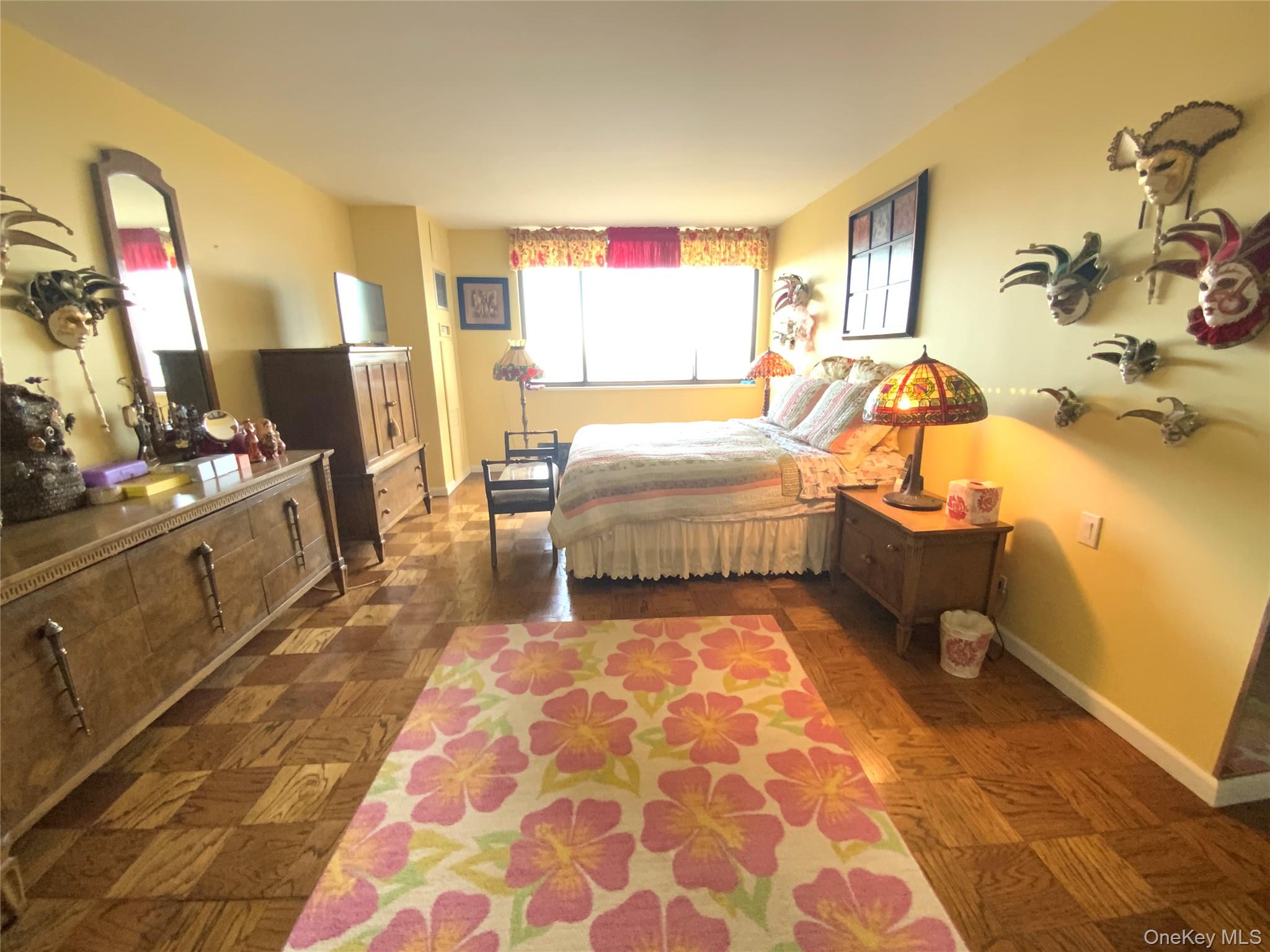 27110 Grand Central Parkway, Unit 33D photo 18