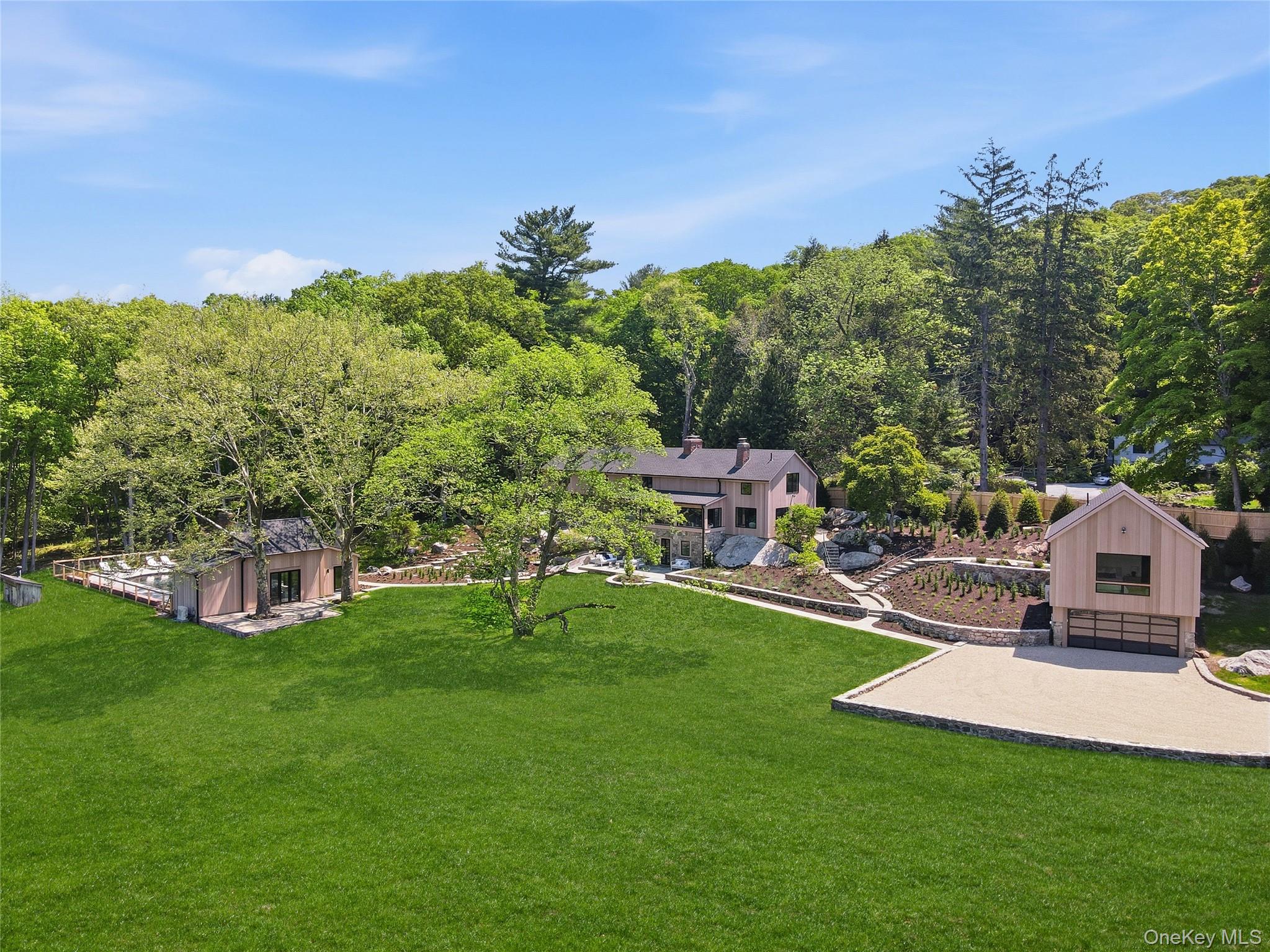 39 Old Snake Hill Road – For Sale