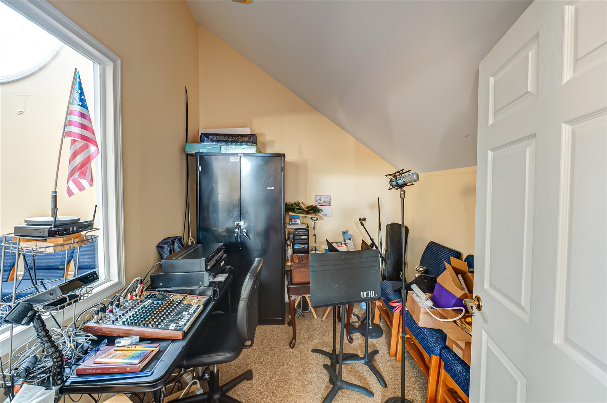 203 E Pulaski Road – For Sale photo 14