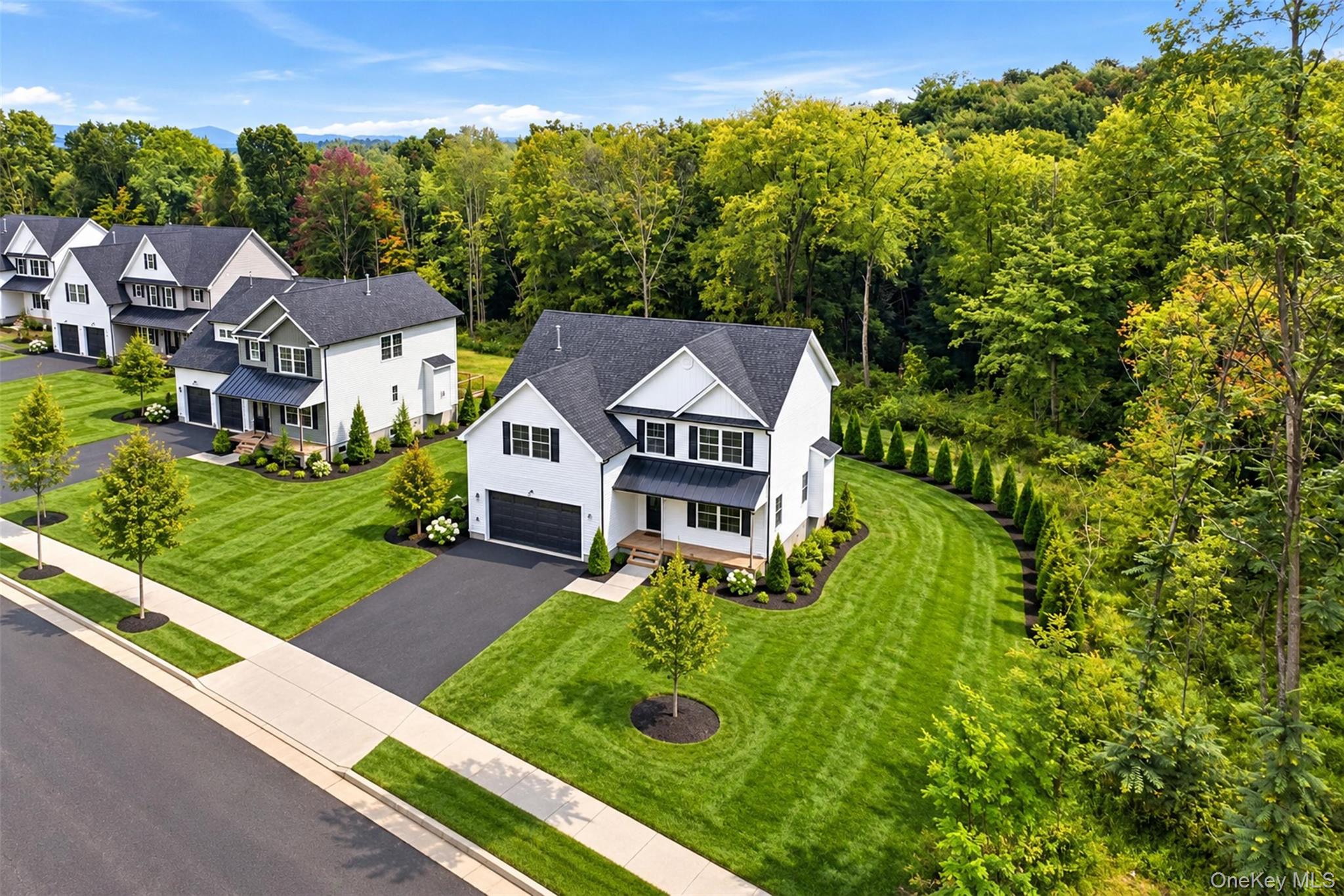 8 Alaina Way – For Sale photo 3