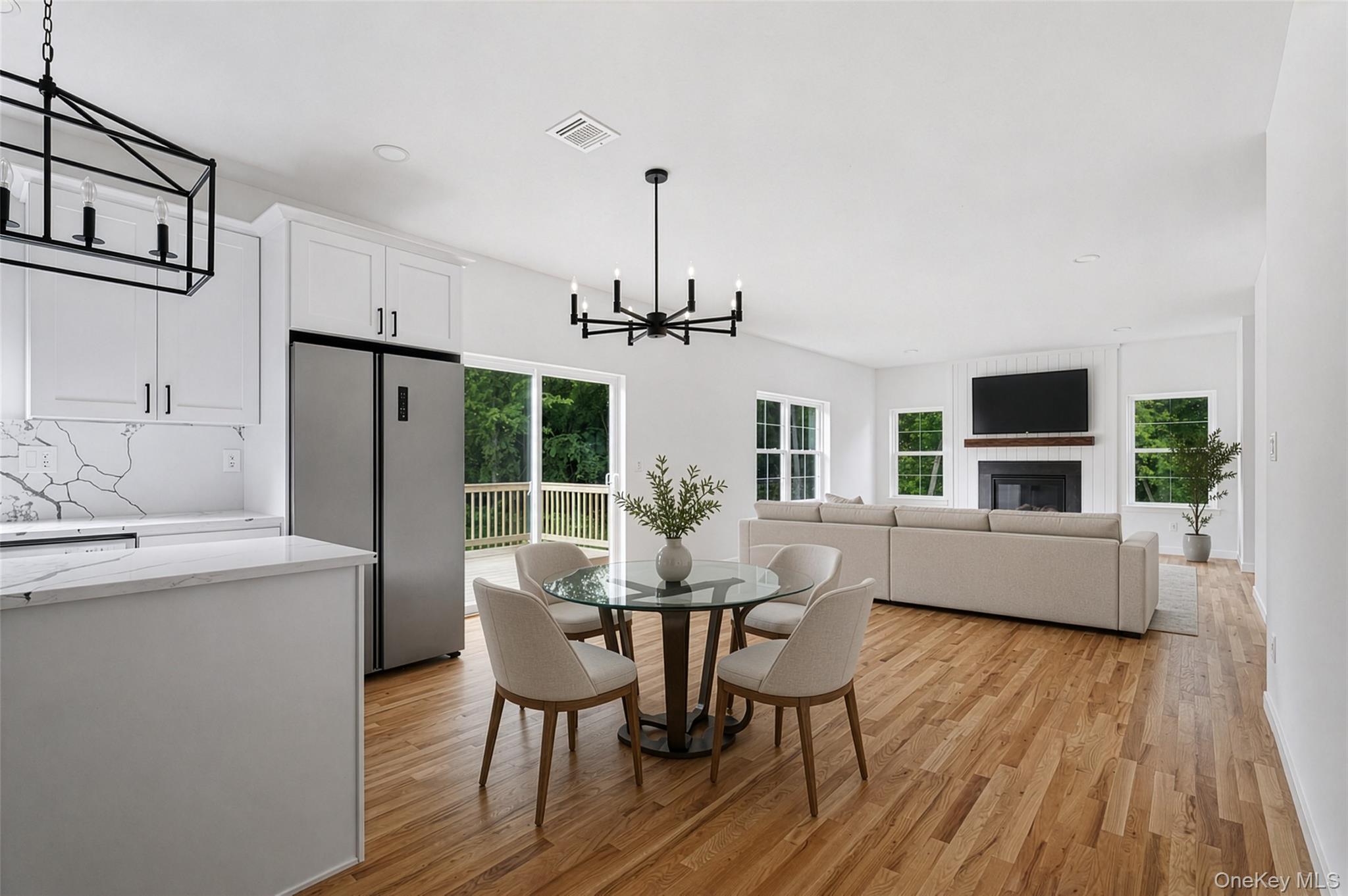 8 Alaina Way – For Sale photo 4