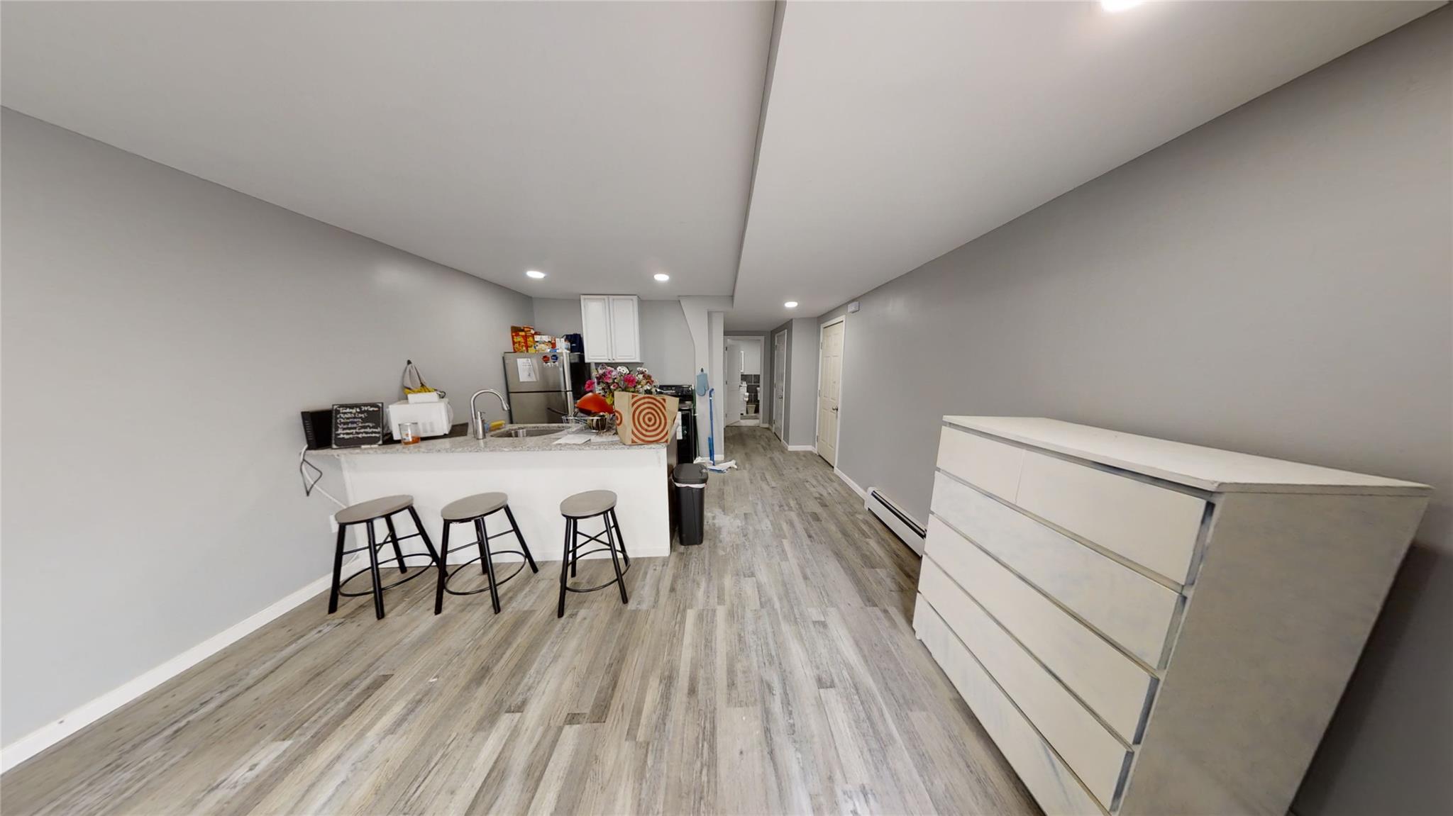 10 Benson Street – For Sale photo 4