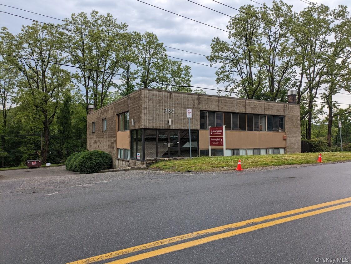 380 Adams Street – For Rent