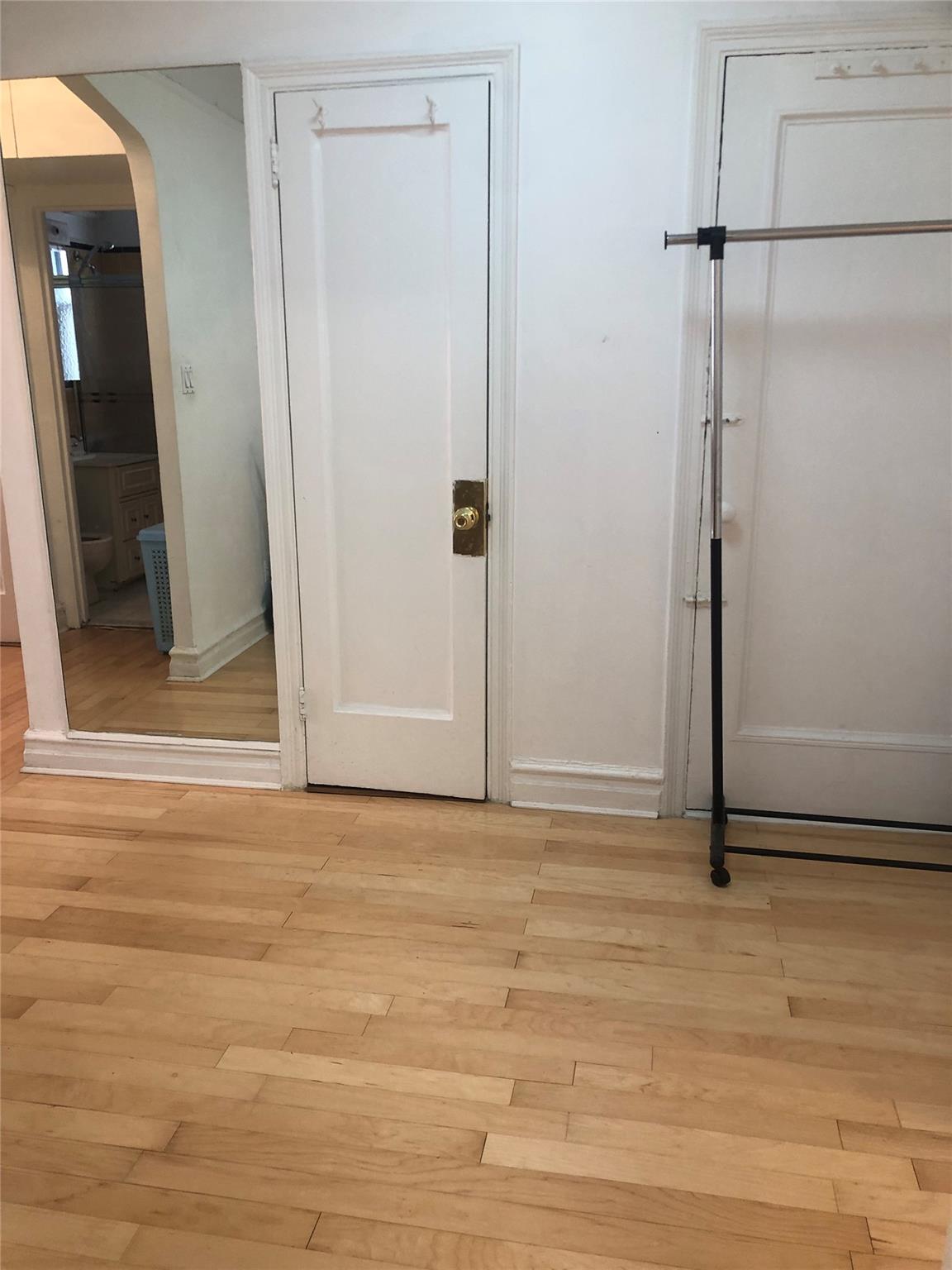 35-05 72 Street, Unit 2C photo 6