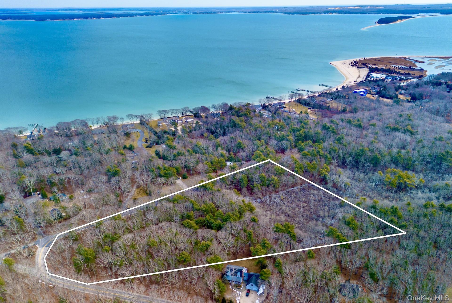 11200 N Bayview Road – For Sale