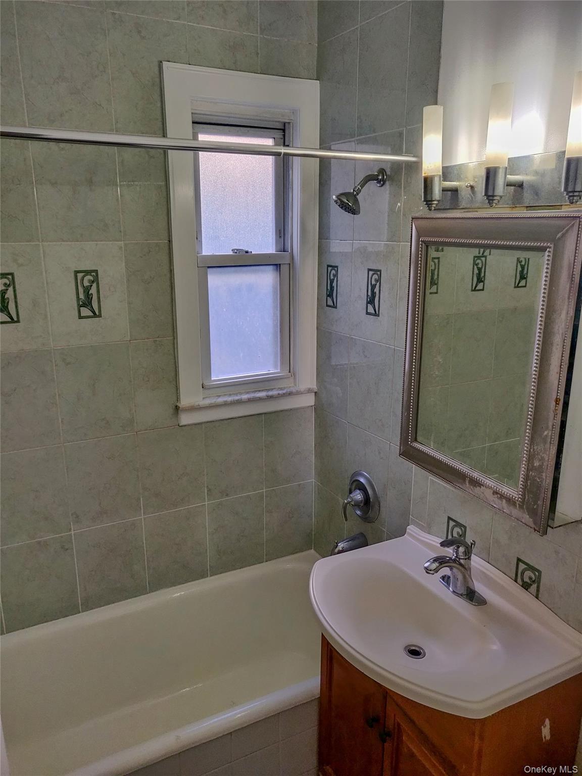41-43 49 Street – For Sale photo 2