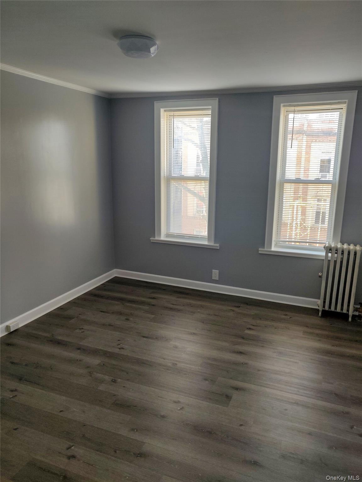 41-43 49 Street – For Sale photo 3