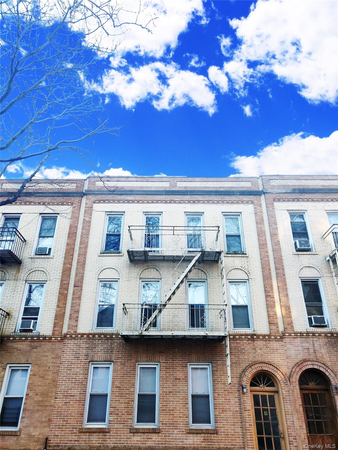 41-43 49 Street – For Sale photo 6