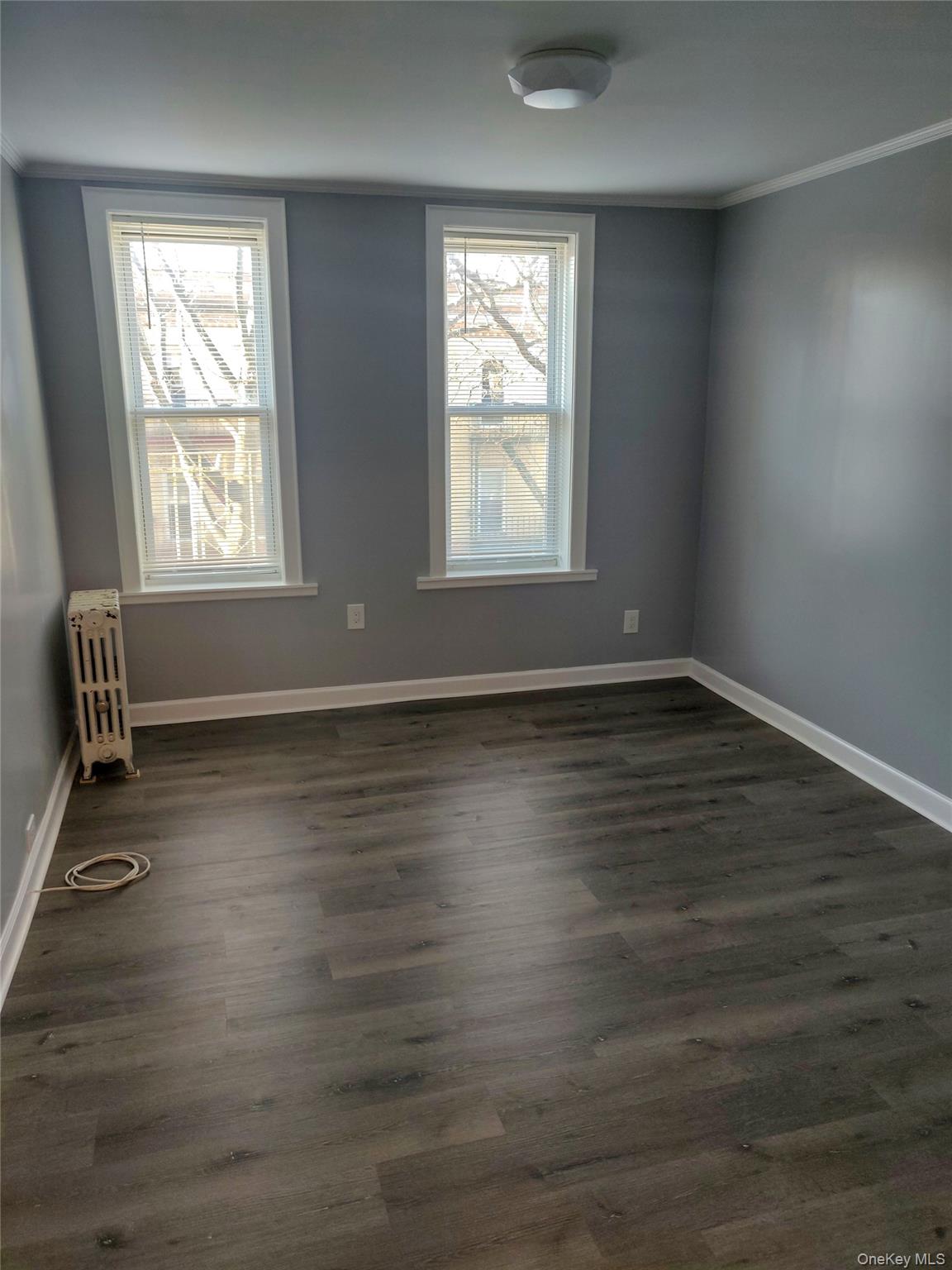41-43 49 Street – For Sale photo 4