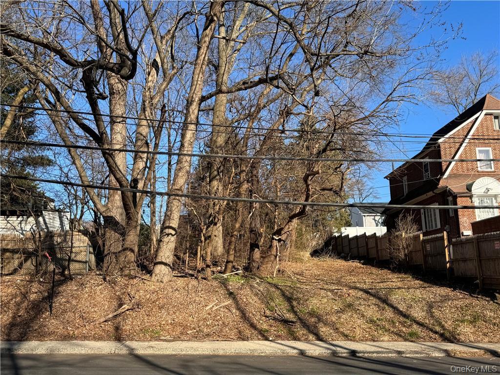 824 Saw Mill River Road – For Sale photo 4