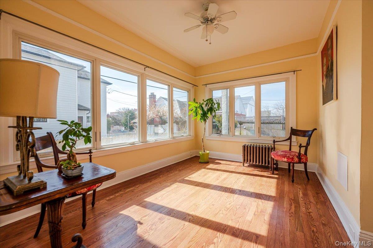 211 Laurelton Boulevard – For Sale photo 13