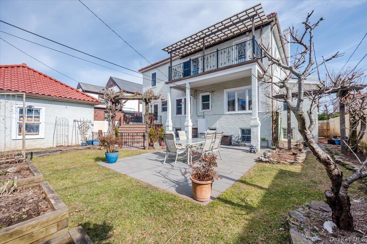 211 Laurelton Boulevard – For Sale photo 45