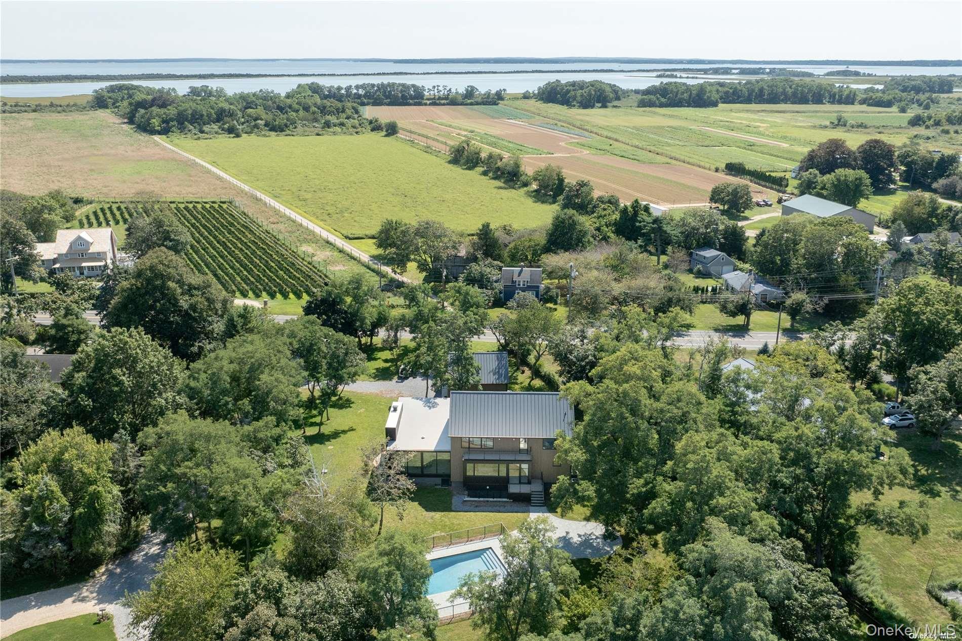 290 Windward Road – For Sale photo 27
