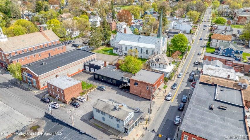 211 Main Street – For Sale photo 4