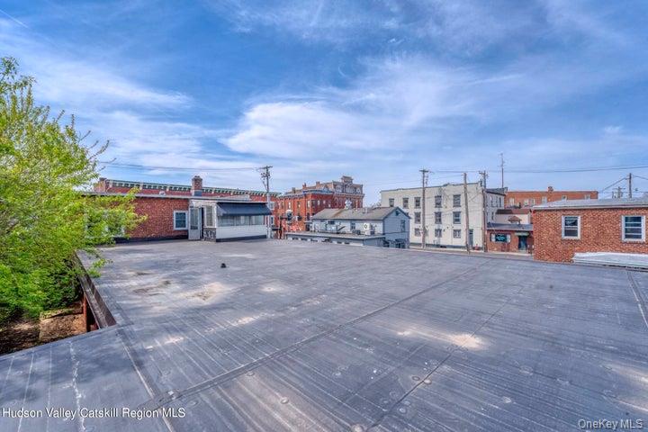 211 Main Street – For Sale photo 33