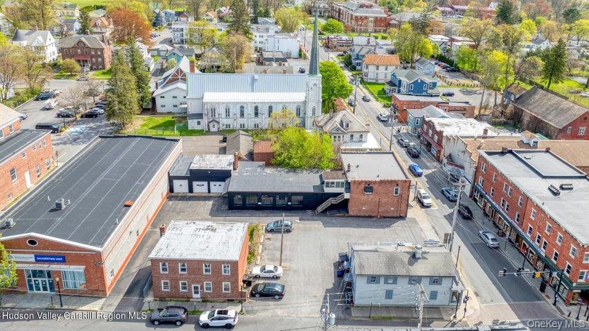 211 Main Street – For Sale photo 3