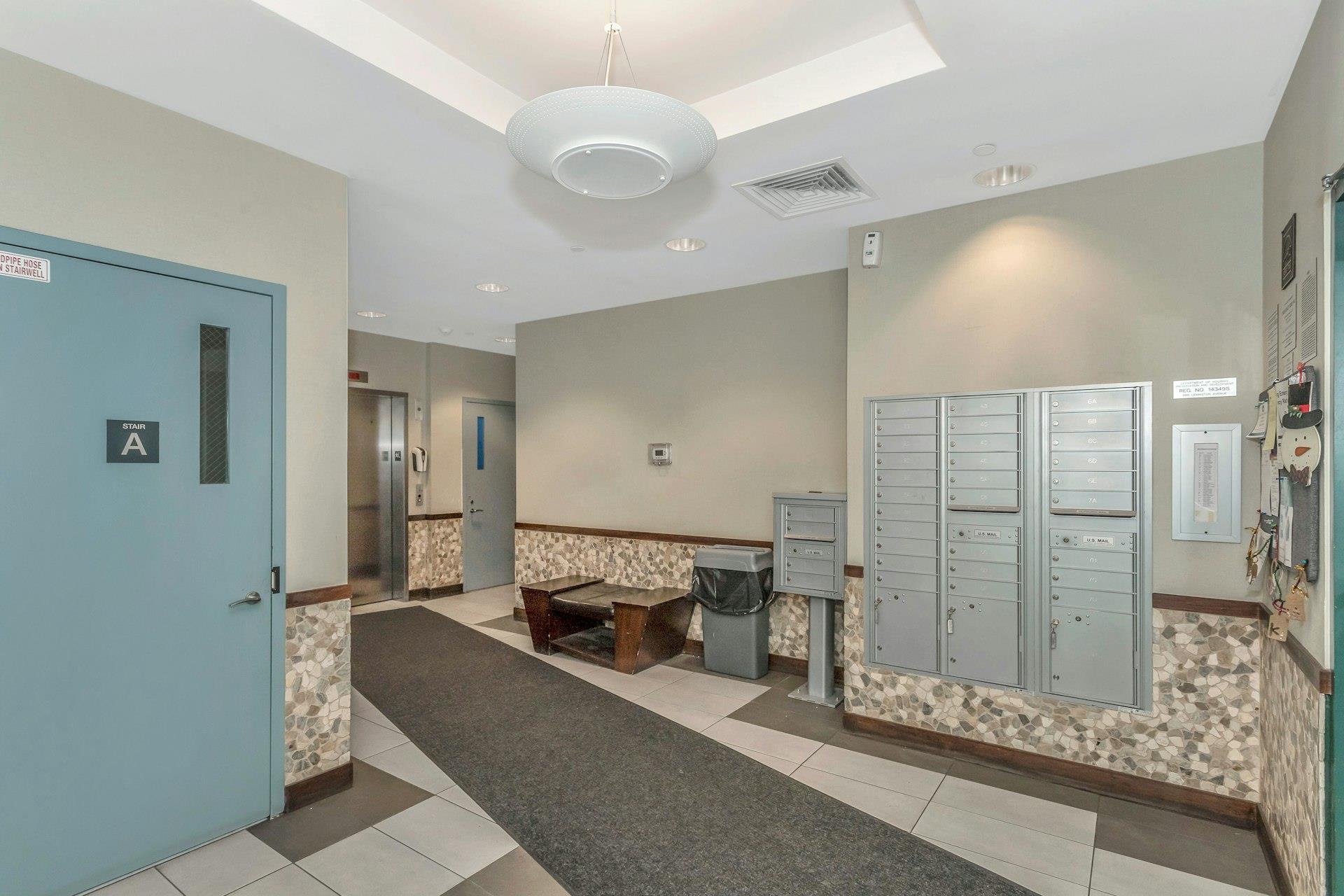 1885 Lexington Avenue, Unit 5B photo 4