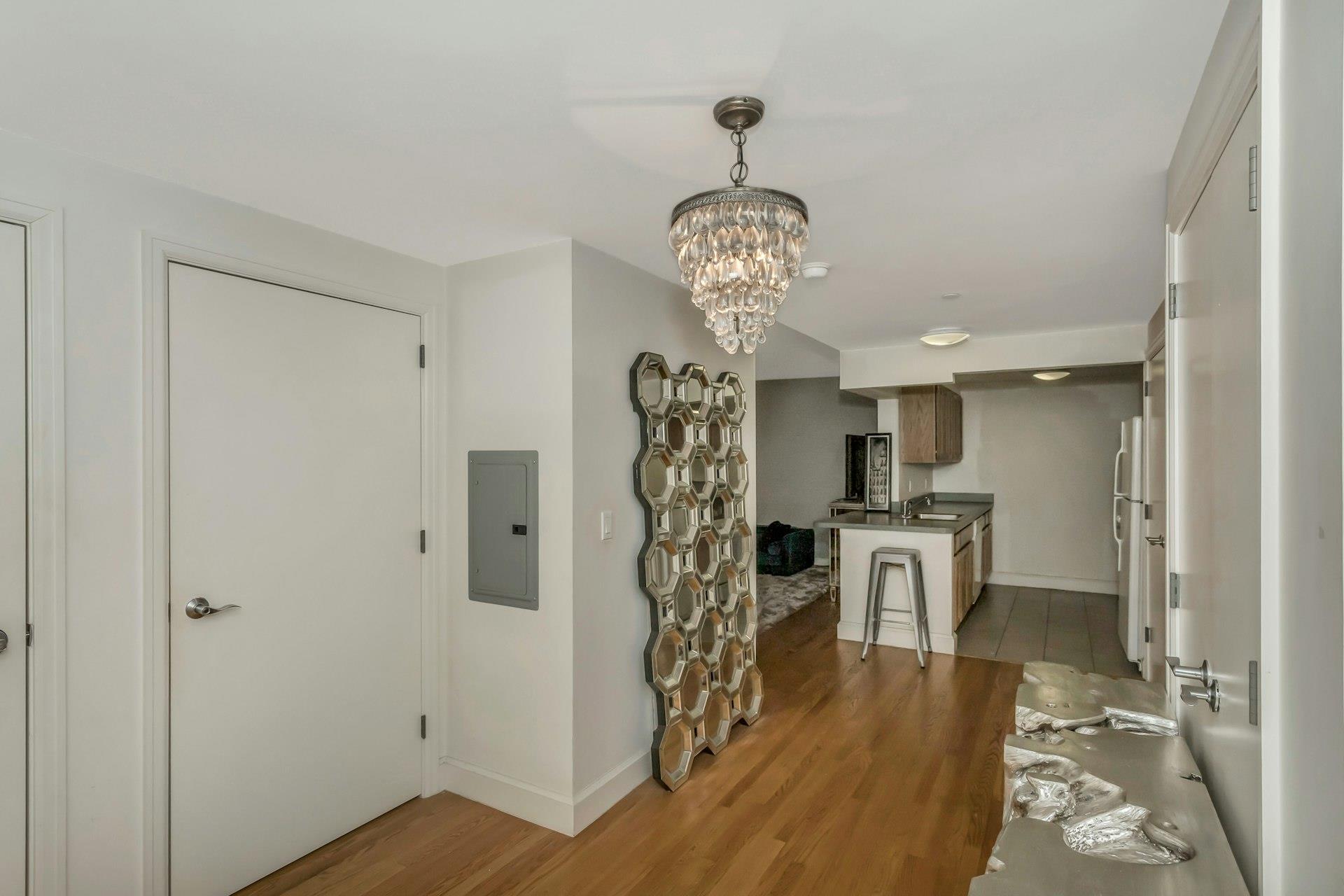 1885 Lexington Avenue, Unit 5B photo 8