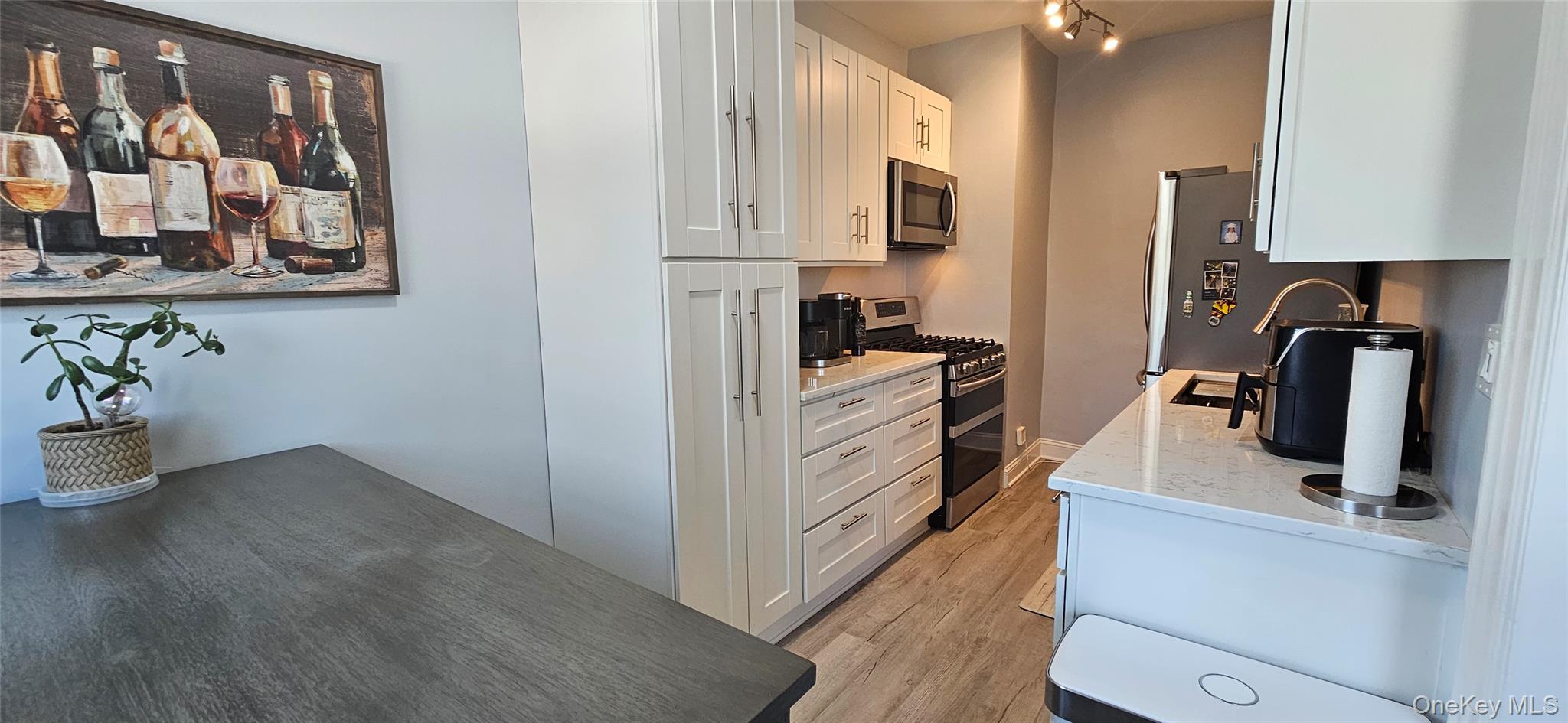 445 Gramatan Avenue, Unit GC2 photo 9