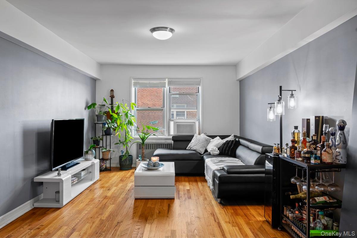 60 Locust Avenue, Unit 604A photo 6