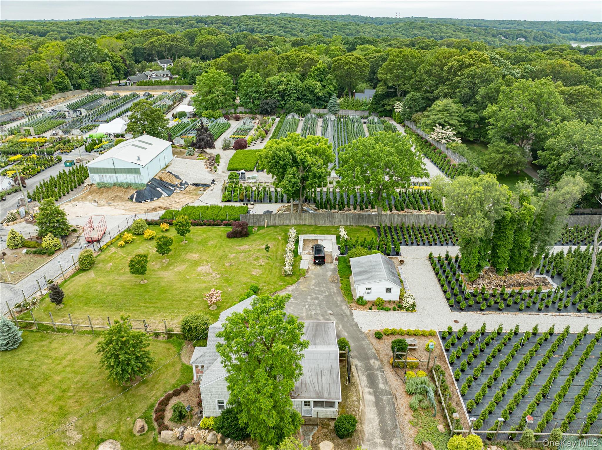 185-191 N Country Road – For Sale photo 3
