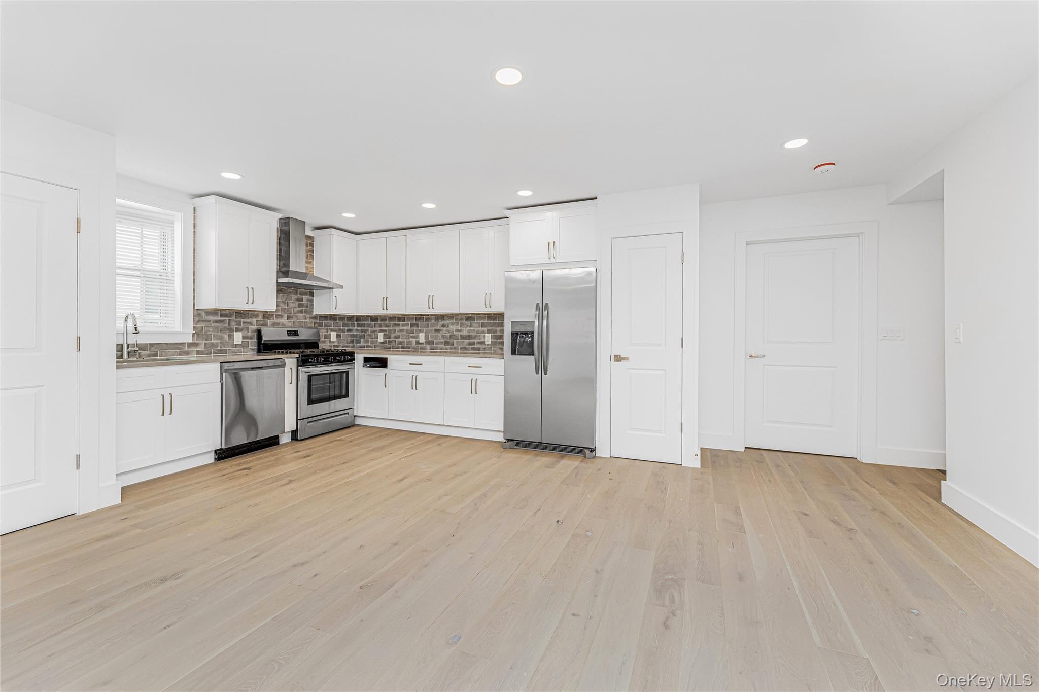 6140 Delafield Avenue – For Sale photo 25