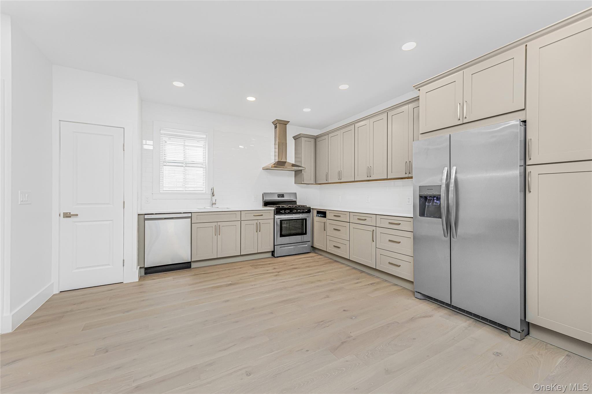 6140 Delafield Avenue – For Sale photo 5