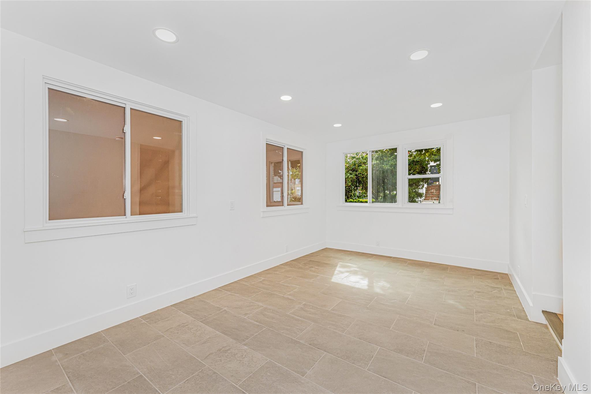 6140 Delafield Avenue – For Sale photo 27