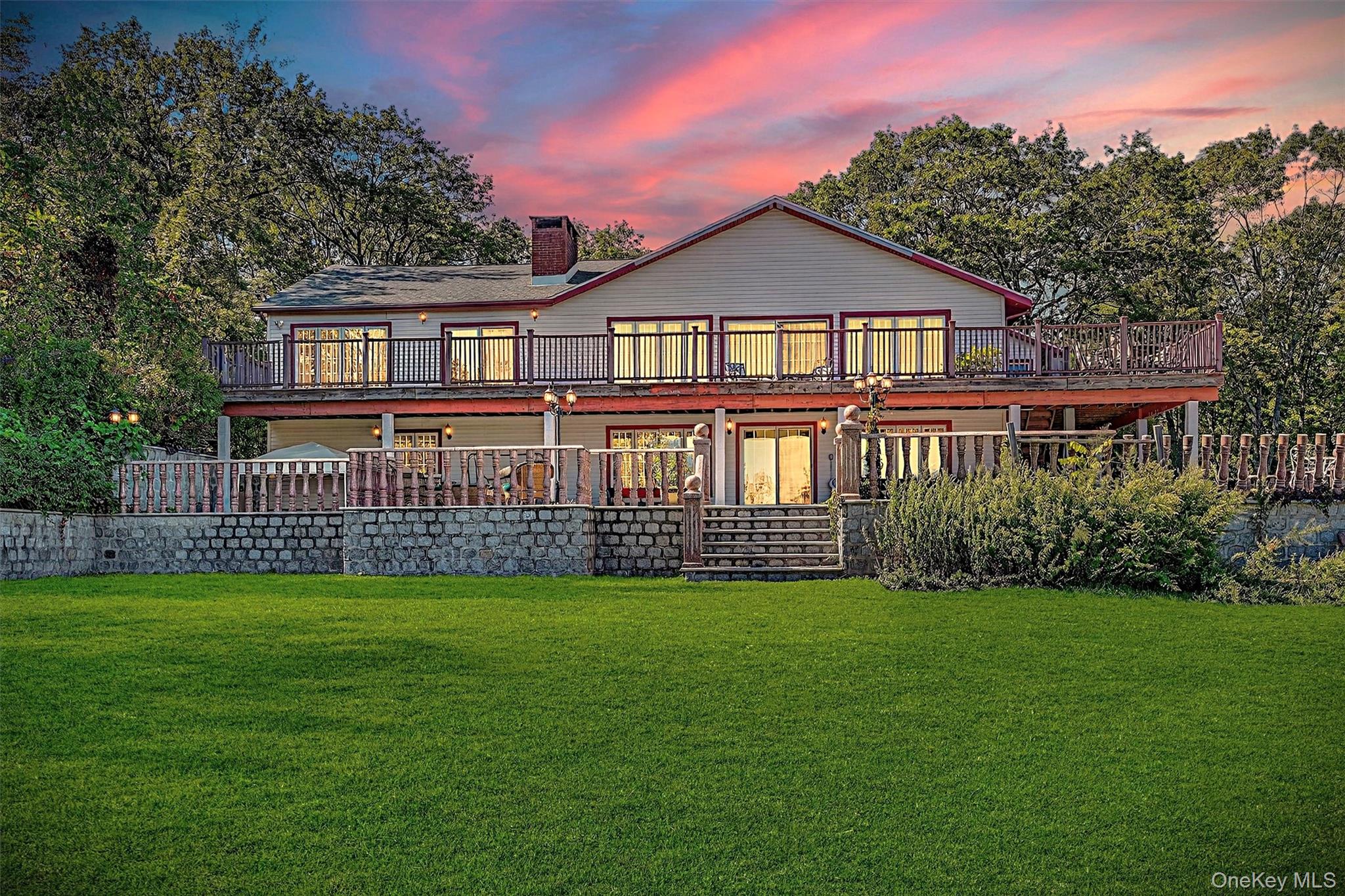 15 Curran Drive – For Sale
