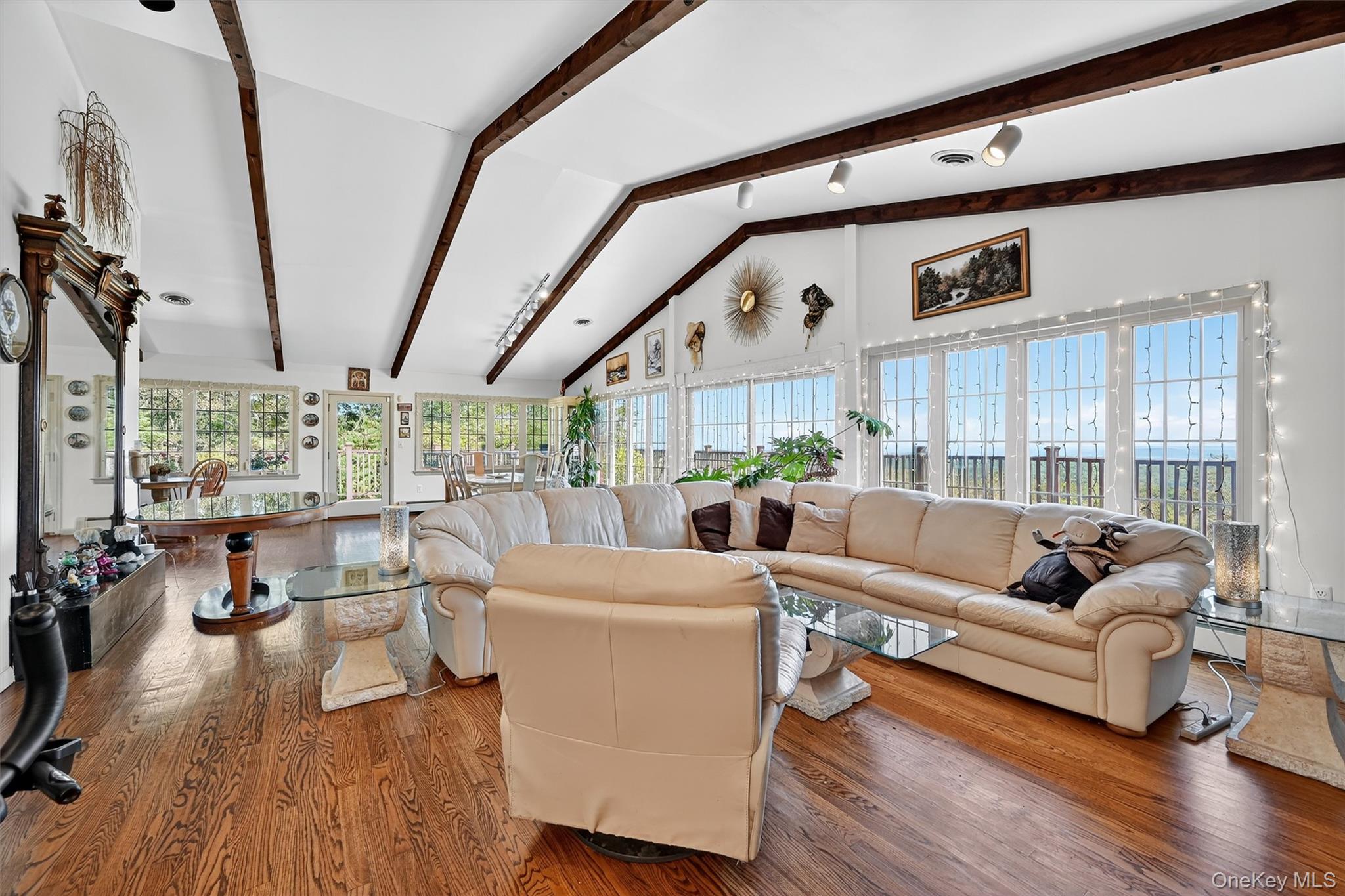 15 Curran Drive – For Sale photo 12