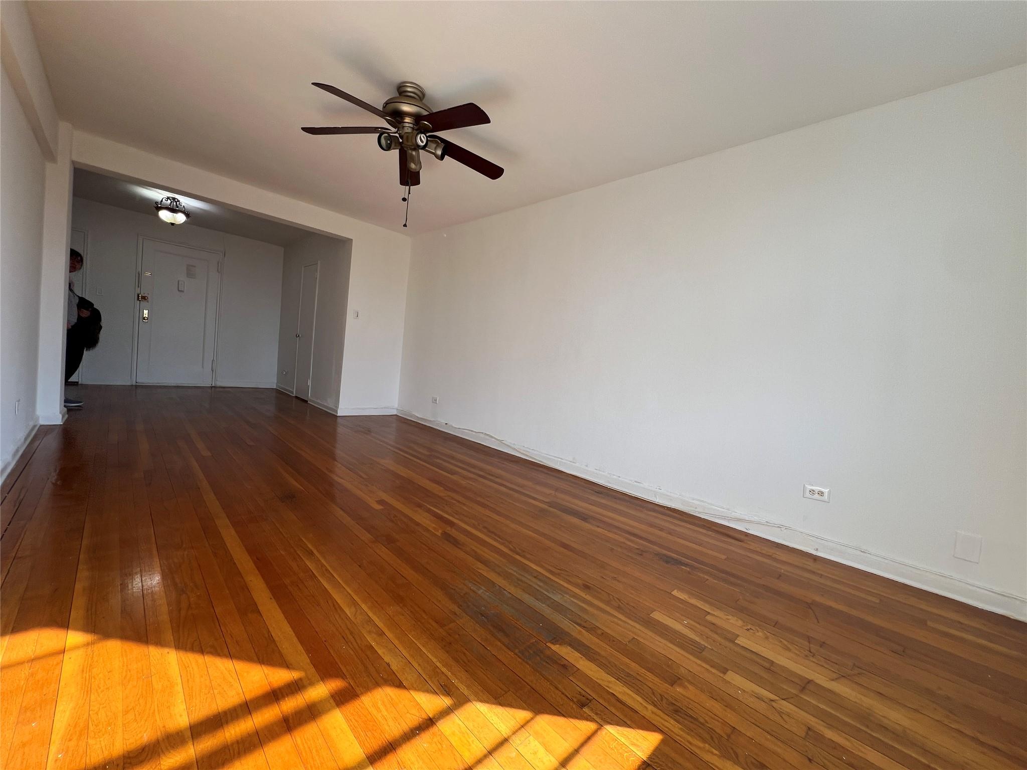 1475 Thieriot Avenue, Unit 5J photo 12