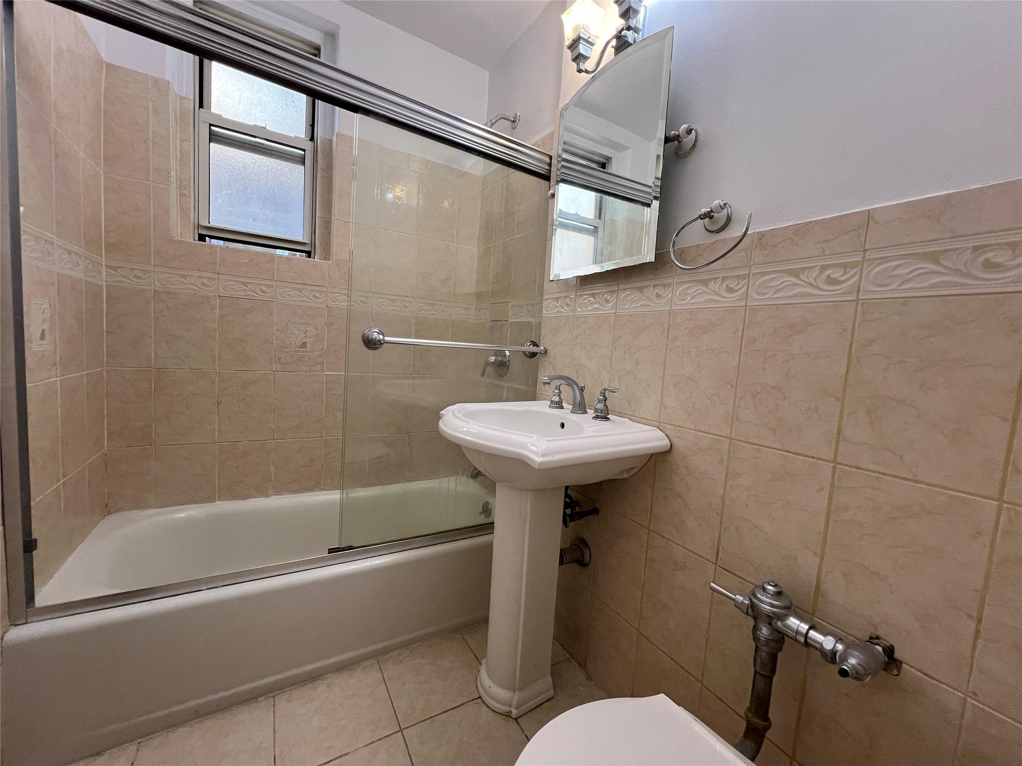 1475 Thieriot Avenue, Unit 5J photo 9