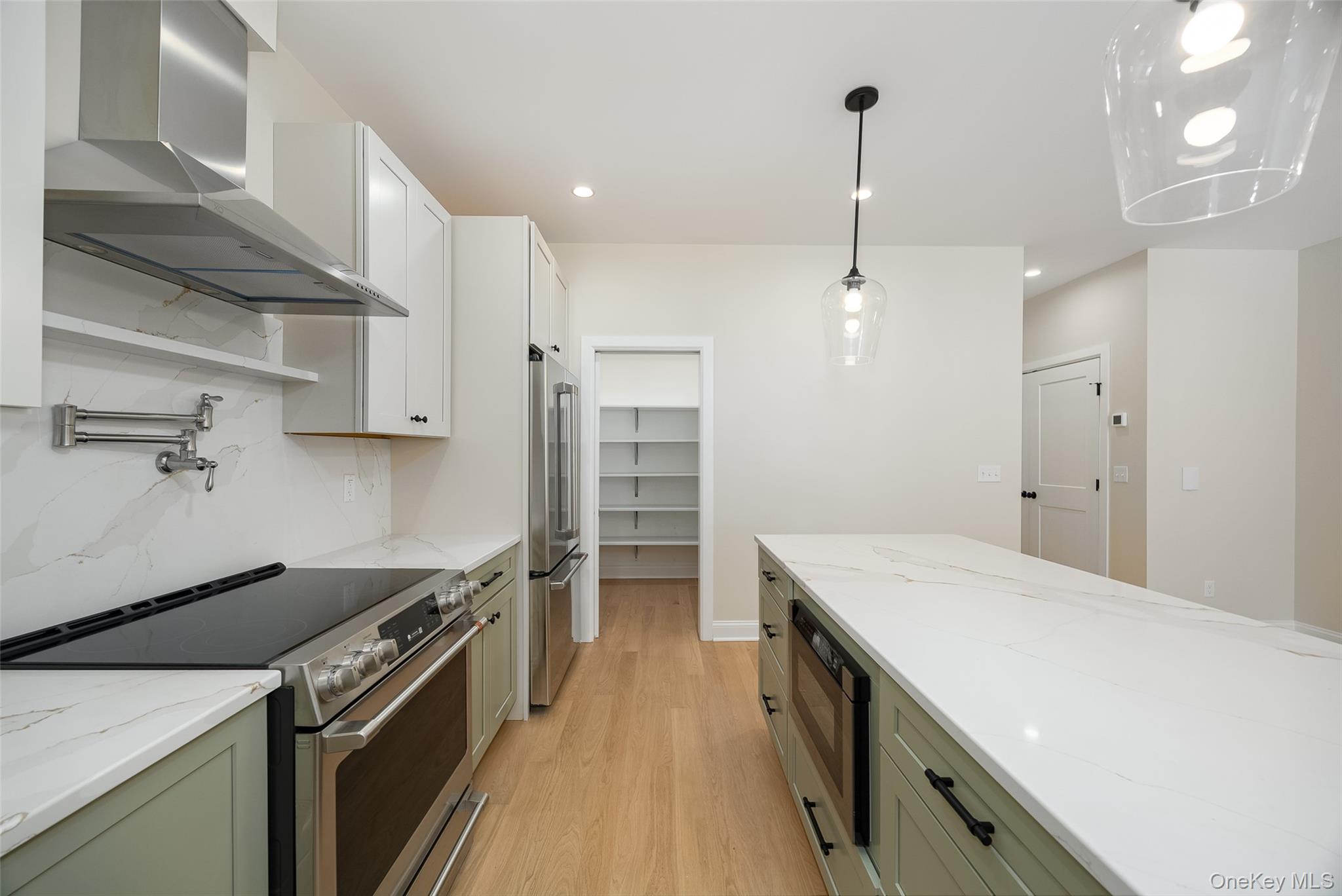 0 Henry Street, Unit 2 photo 10