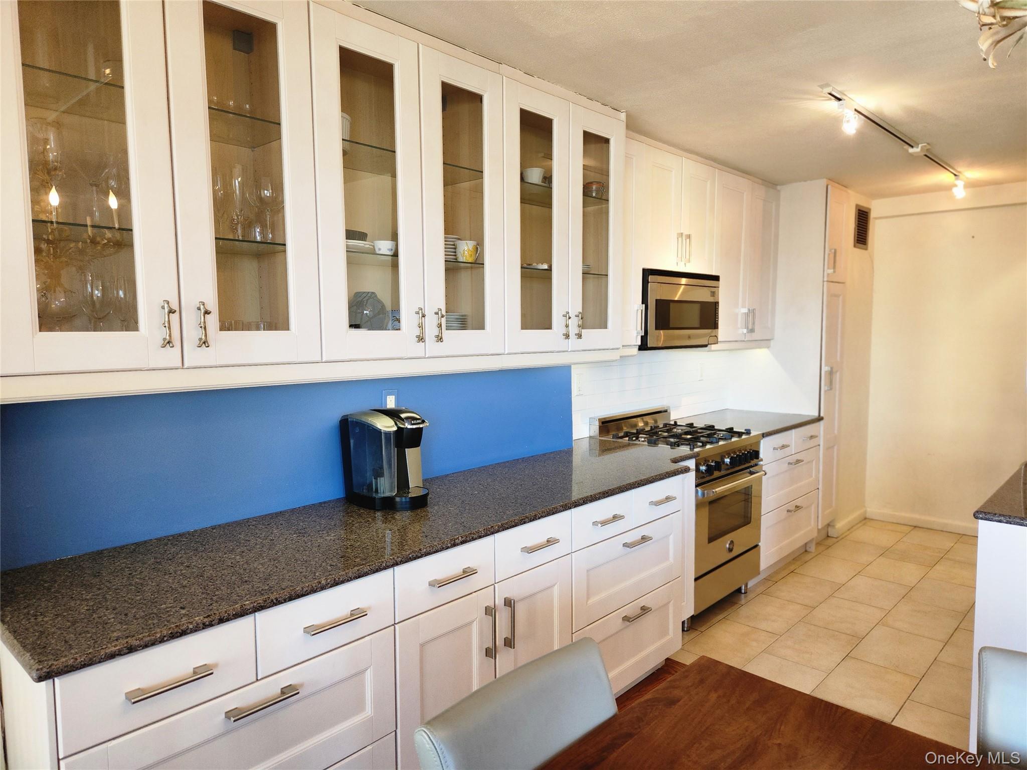 18-15 215th Street, Unit 6 M