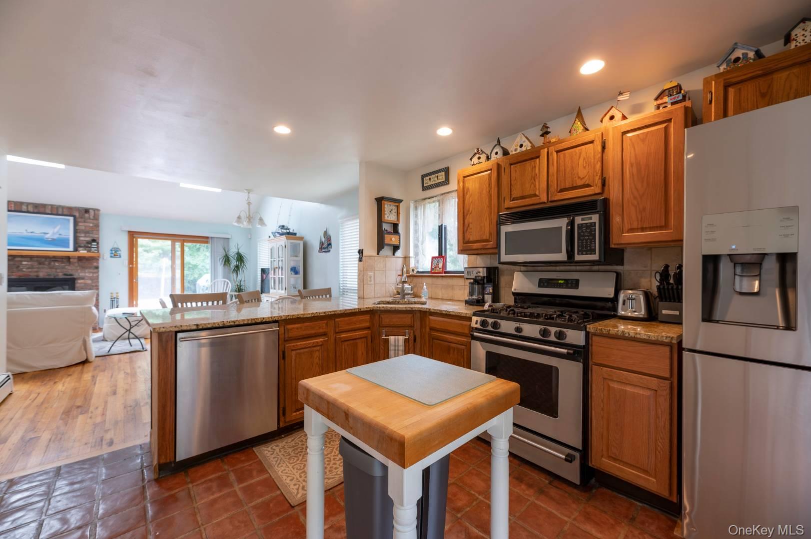 221 Norfolk Drive – For Rent photo 5