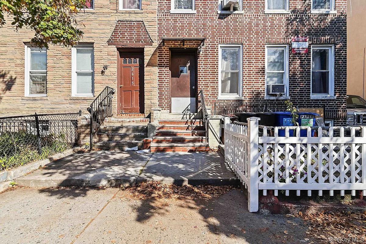26-17 96 Street – For Sale photo 3