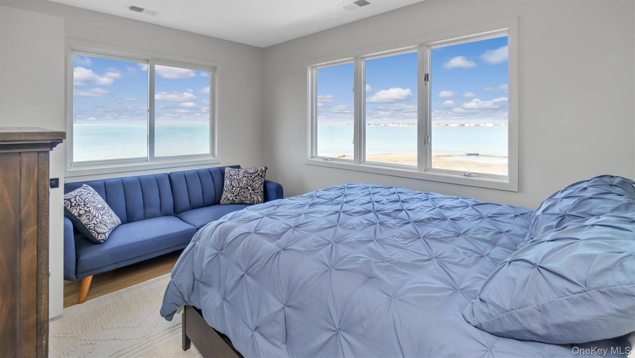 552 Dune Road – For Rent photo 27