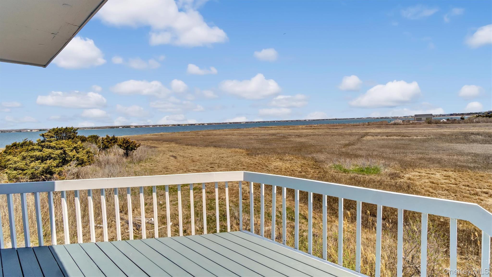 552 Dune Road – For Rent photo 15
