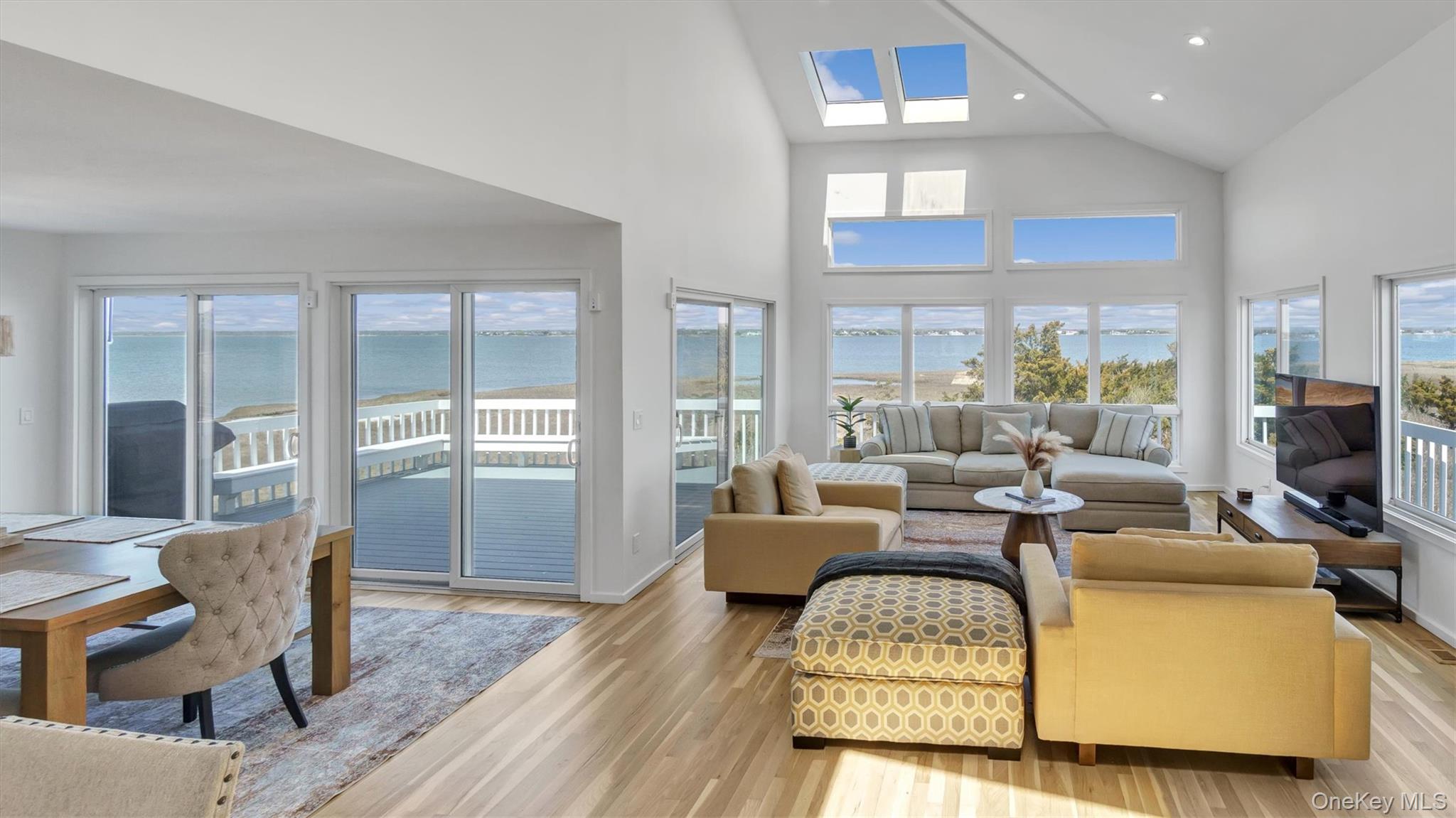 552 Dune Road – For Rent photo 9