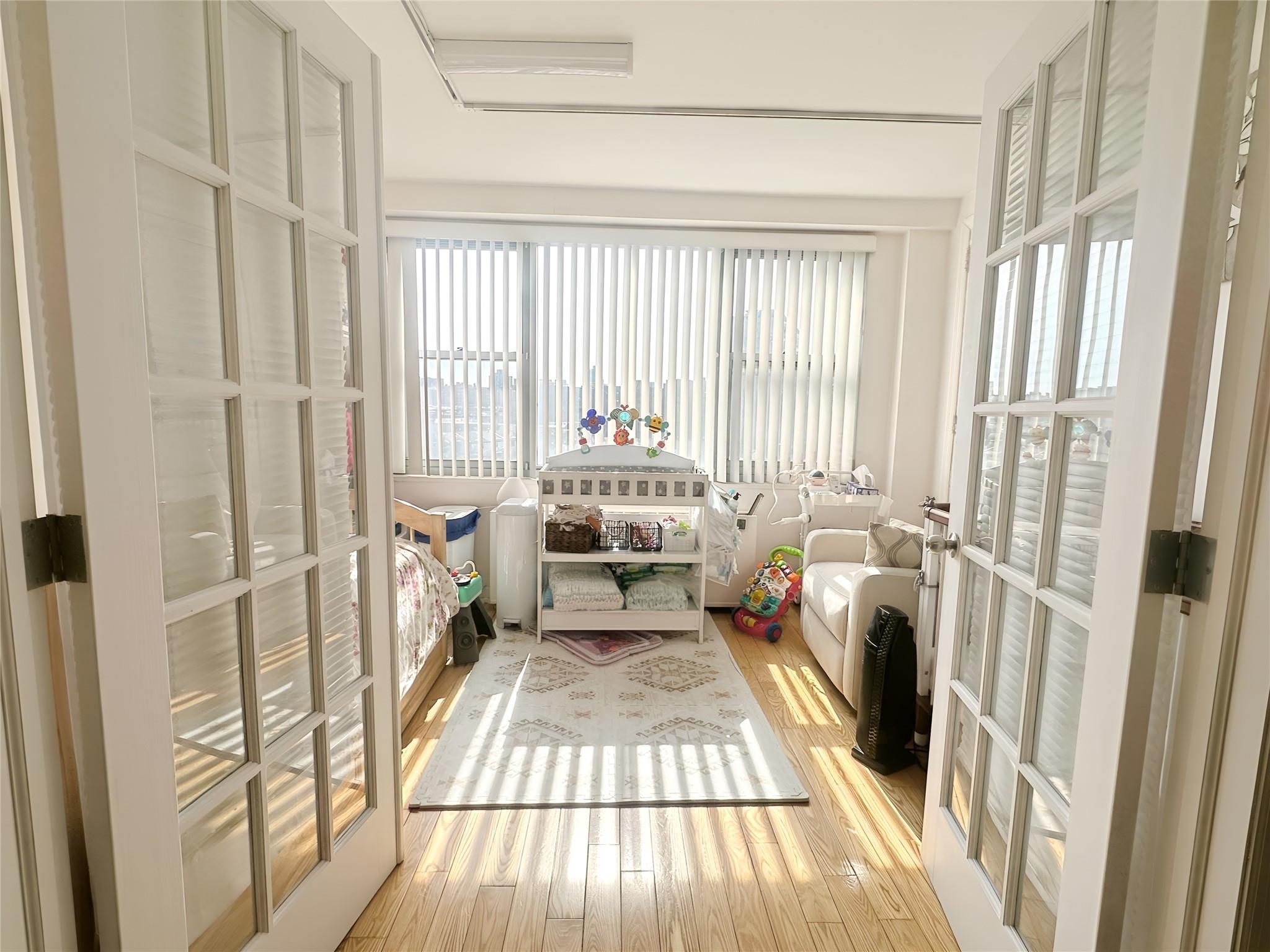 61-20 Grand Central Parkway, Unit A608 photo 6