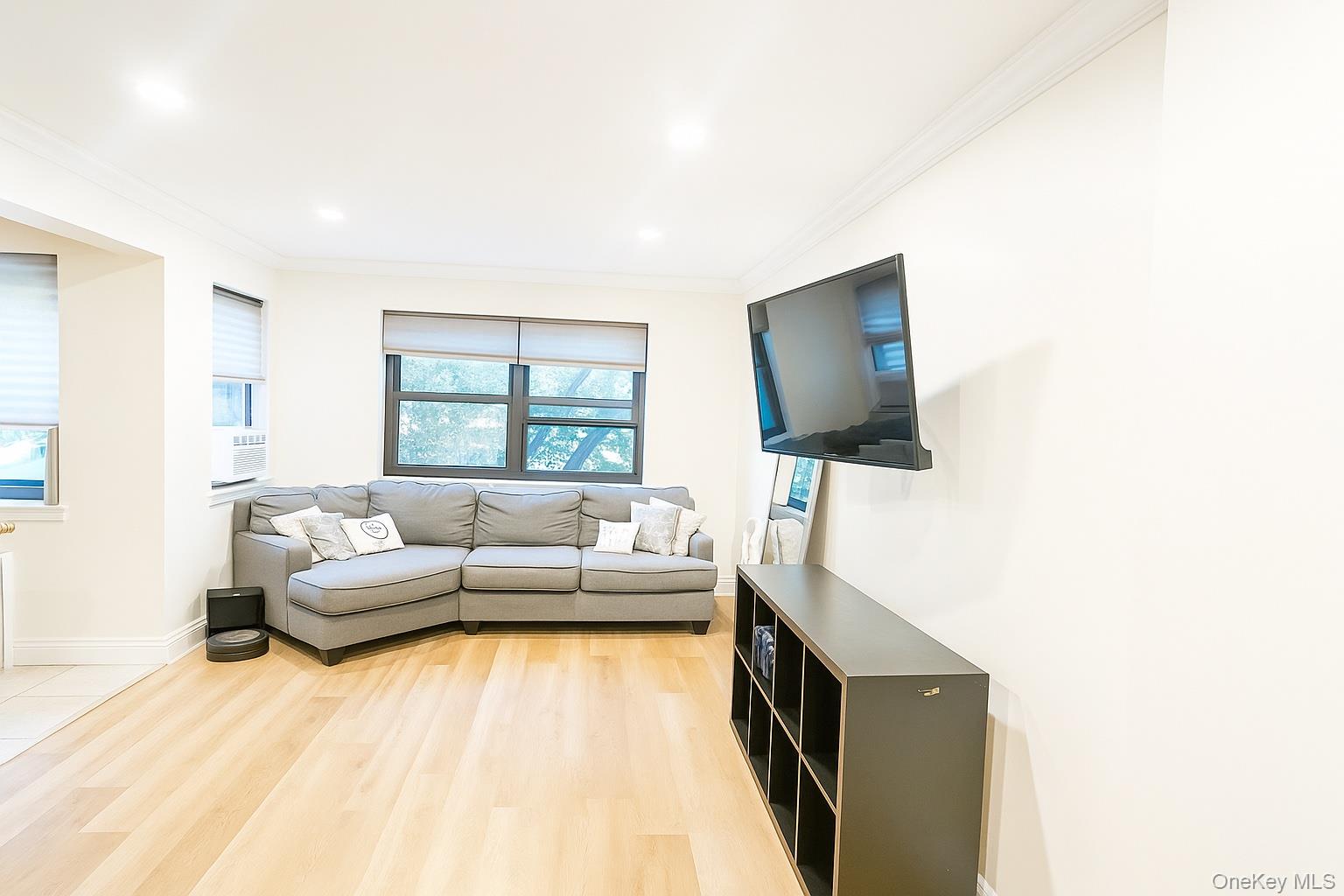 60 White Oak Street, Unit 2-H photo 11