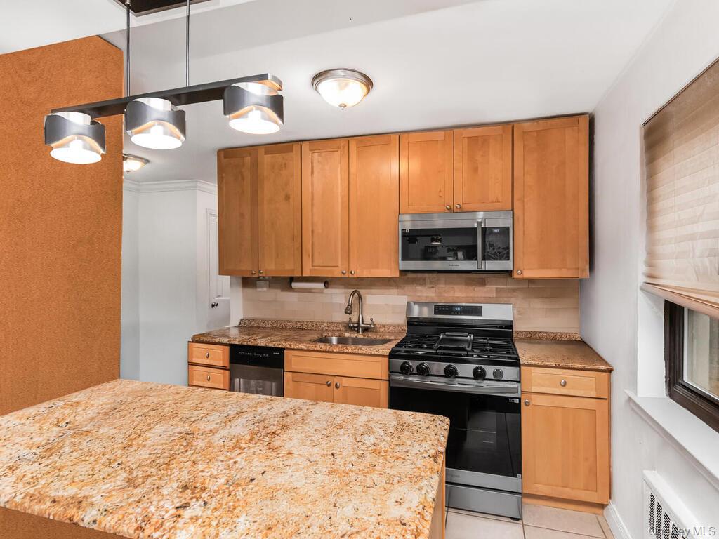 60 White Oak Street, Unit 2-H photo 8