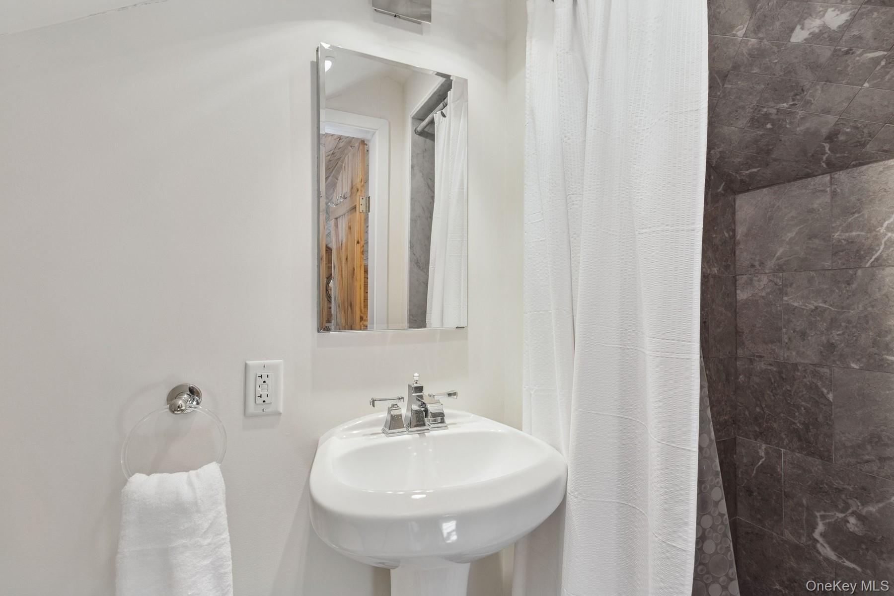80 Towd Point Road – For Rent photo 22