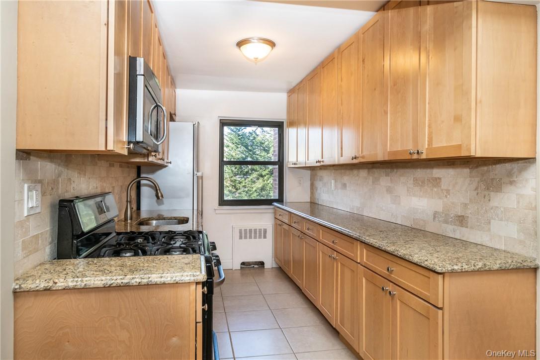 50 White Oak Street, Unit 3G photo 10