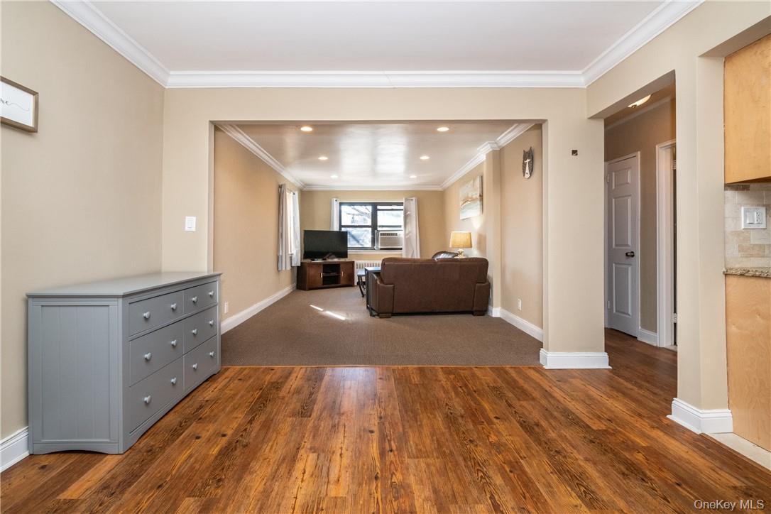 50 White Oak Street, Unit 3G photo 6
